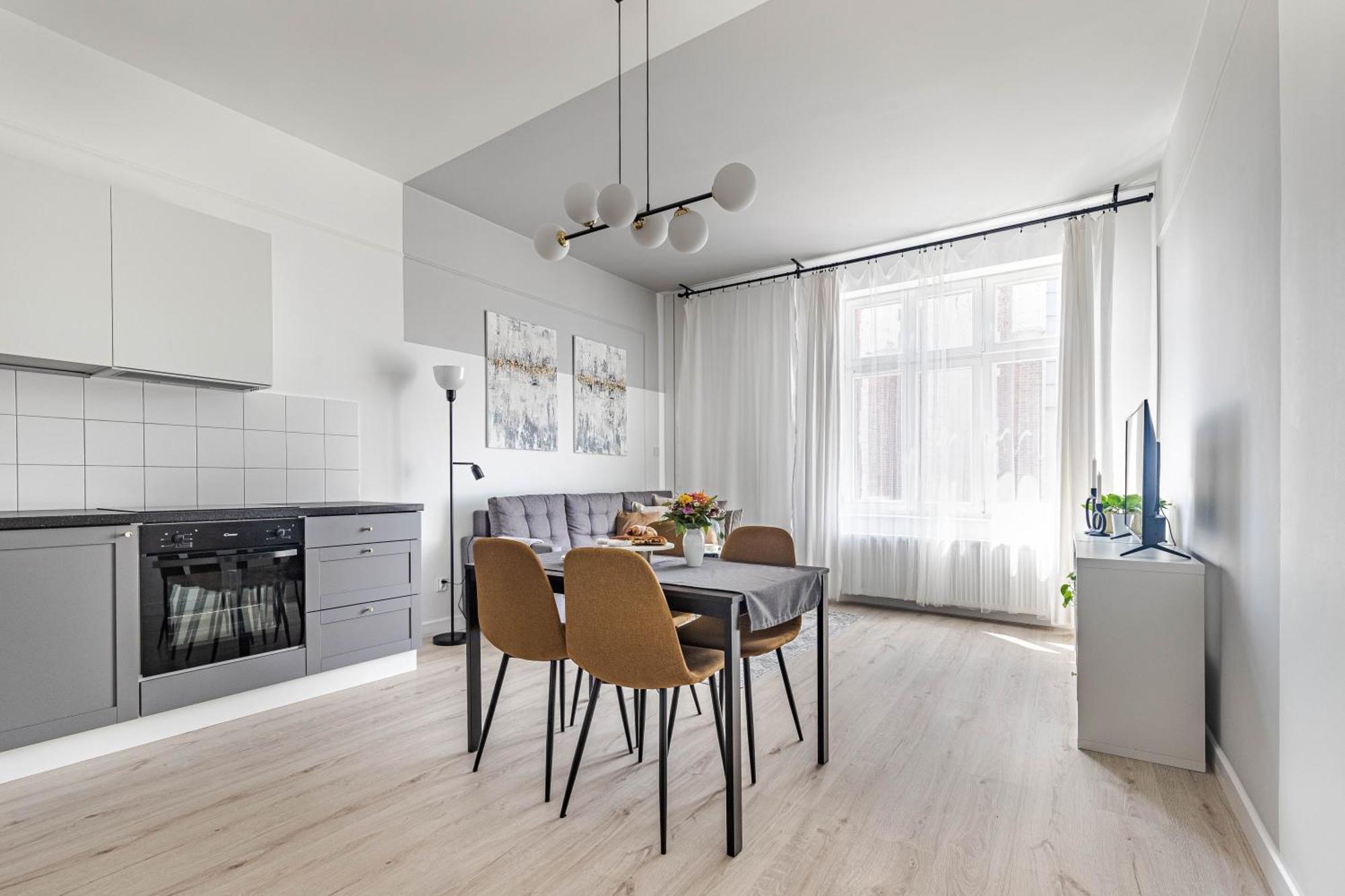 Spacious & Quiet Apt - Old Town & Kazimierz Cracovia Exterior foto